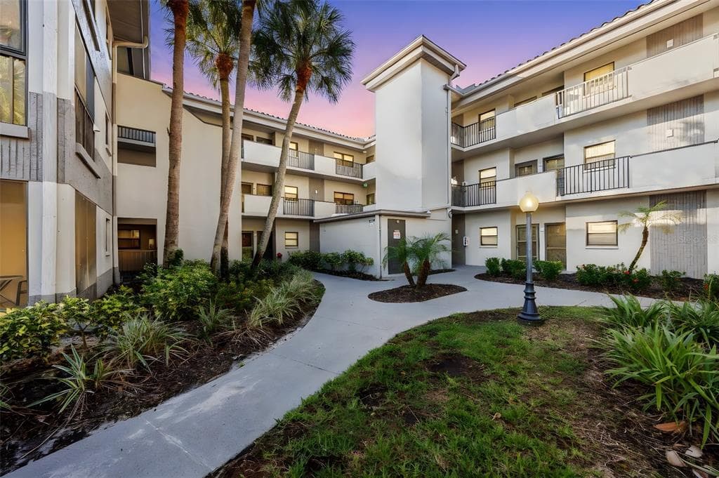 2650 COUNTRYSIDE BOULEVARD UNIT F303 CLEARWATER, FL 33761