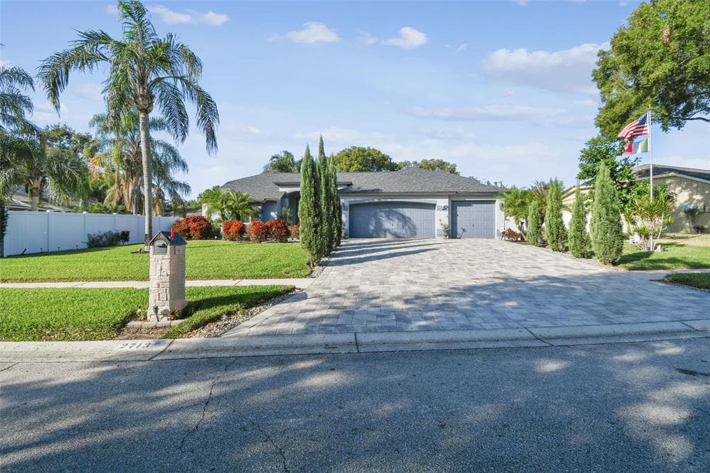 2713 CRESTFIELD DRIVE VALRICO, FL 33596