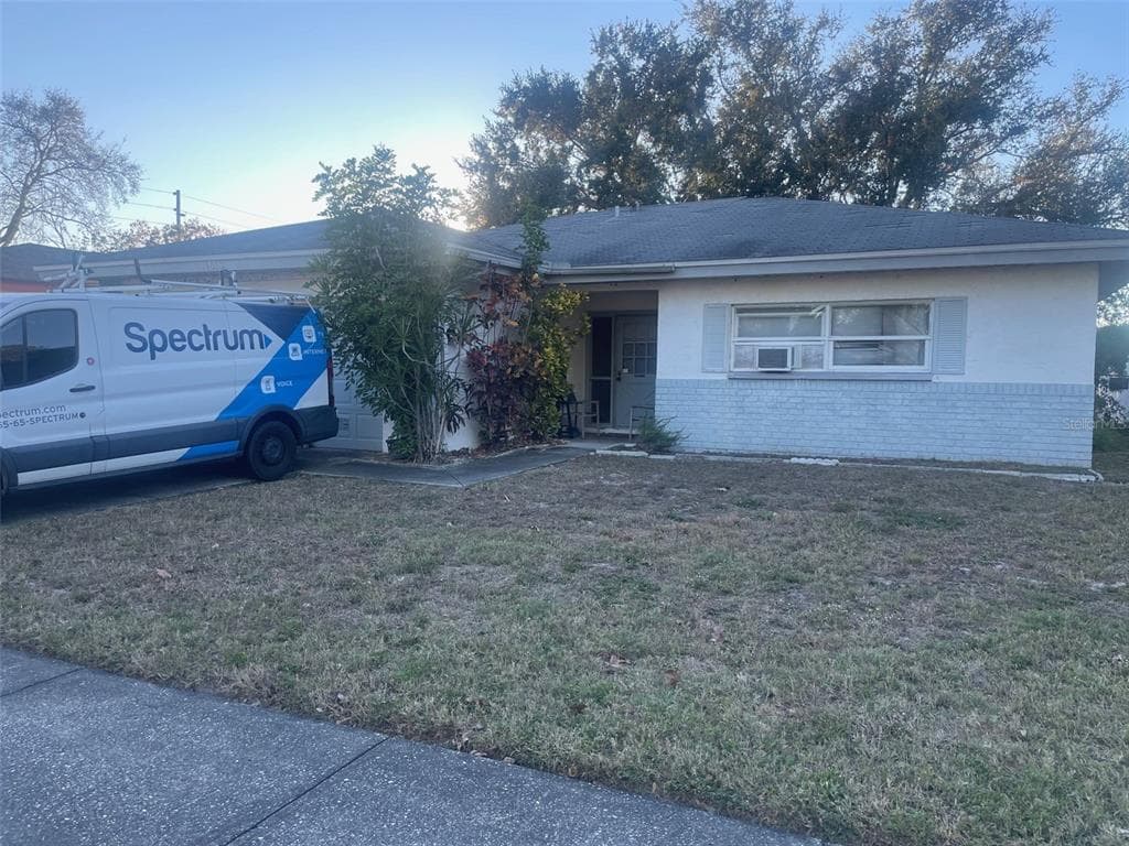11818 69TH WAY LARGO, FL 33773