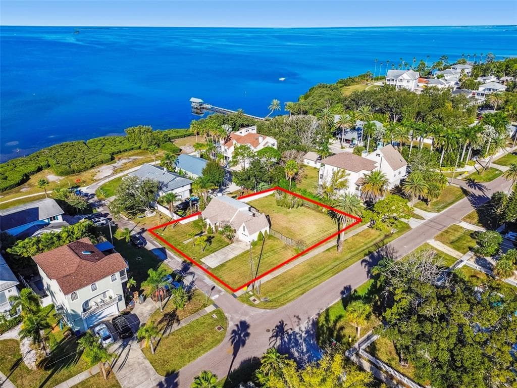 600 TENNESSEE AVENUE CRYSTAL BEACH, FL 34681
