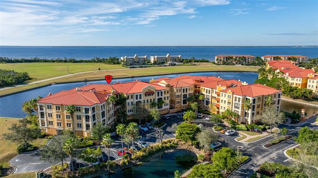99 VIVANTE BOULEVARD UNIT 305/9935 PUNTA GORDA, FL 33950