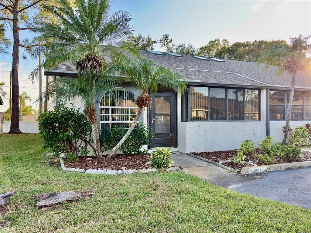 3694 EL CAMINO COURT LARGO, FL 33771