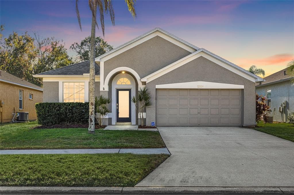 12514 SPARKLEBERRY ROAD TAMPA, FL 33626
