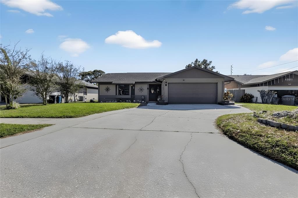 1241 OHIO AVENUE DUNEDIN, FL 34698