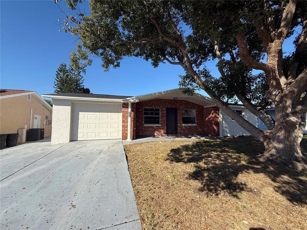 3511 ODOM DRIVE NEW PORT RICHEY, FL 34652