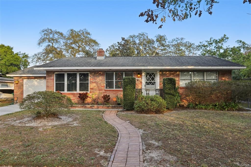 9403 N EDISON AVENUE TAMPA, FL 33612