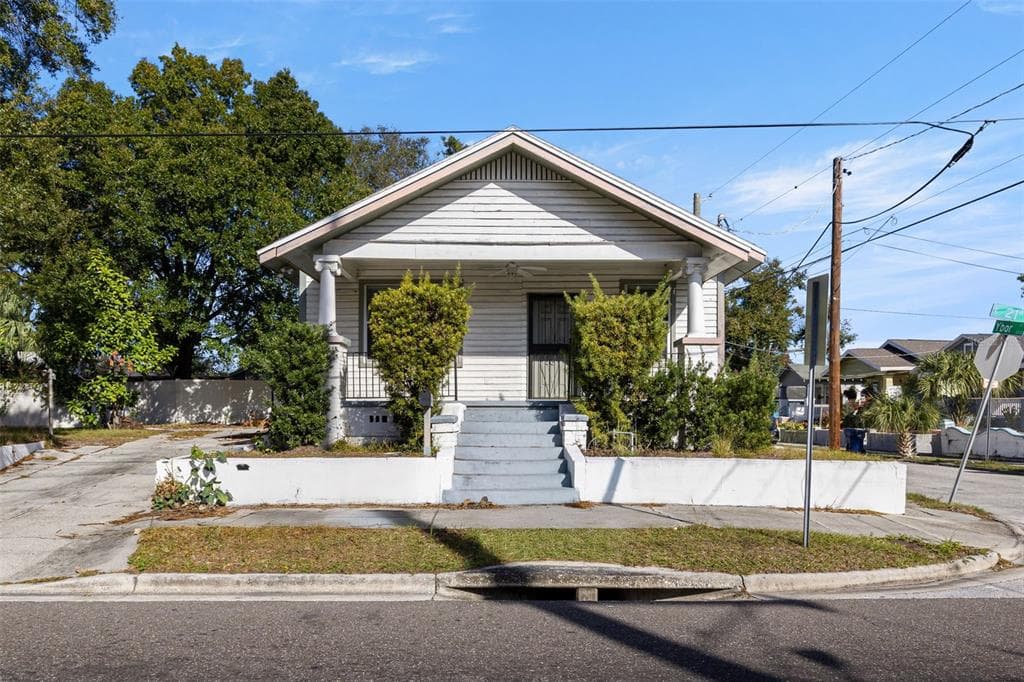 1610 E 21ST AVENUE TAMPA, FL 33605