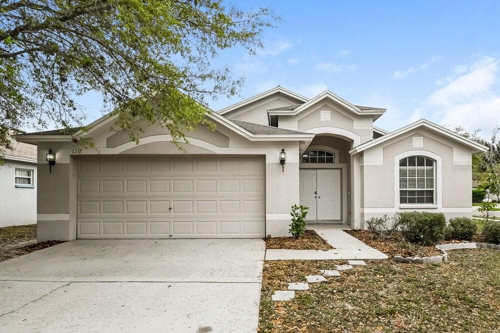 1217 BARCLAY WOOD DRIVE RUSKIN, FL 33570