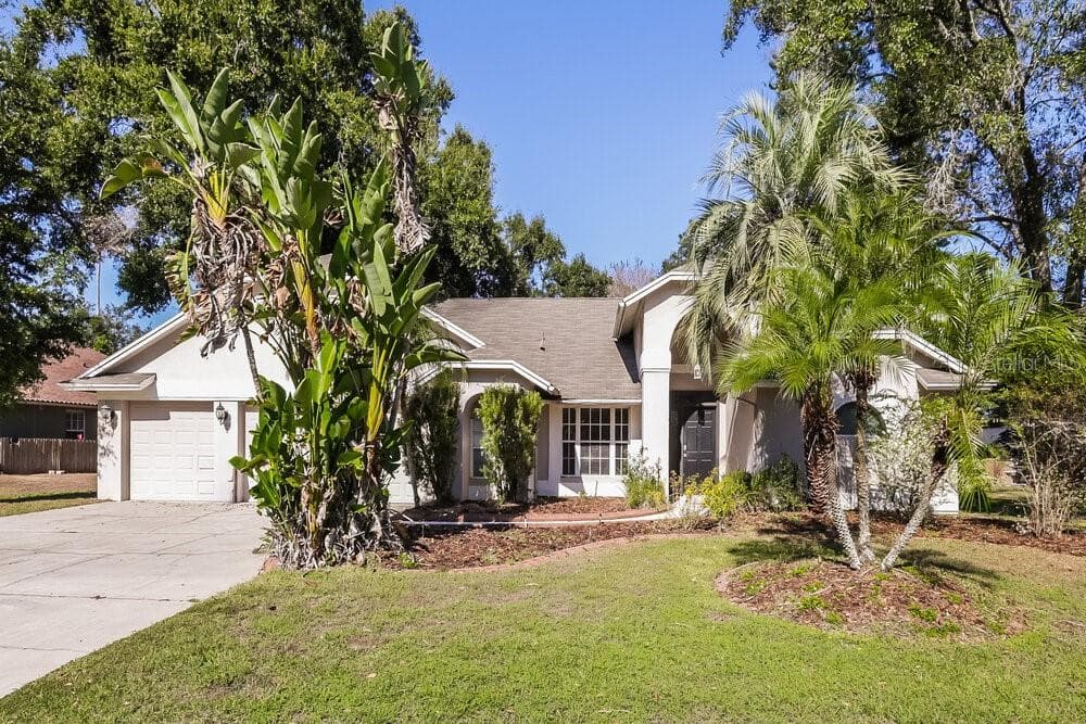 2714 MOCK ORANGE COURT VALRICO, FL 33594
