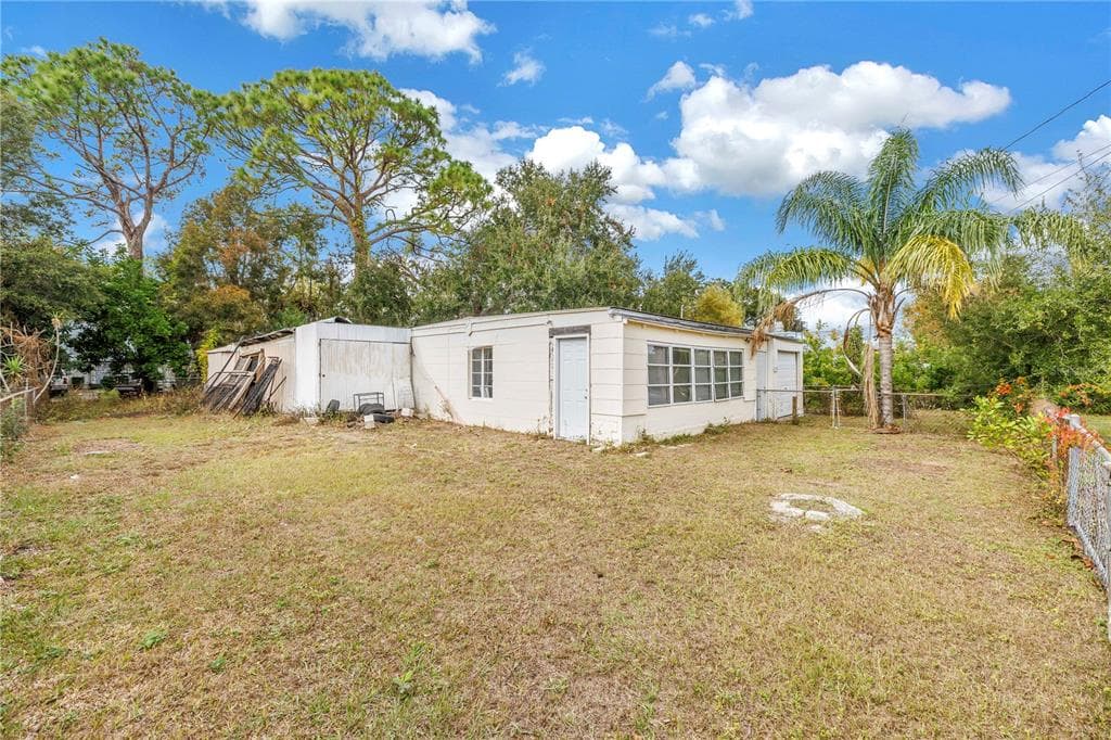 7312 68TH STREET N PINELLAS PARK, FL 33781