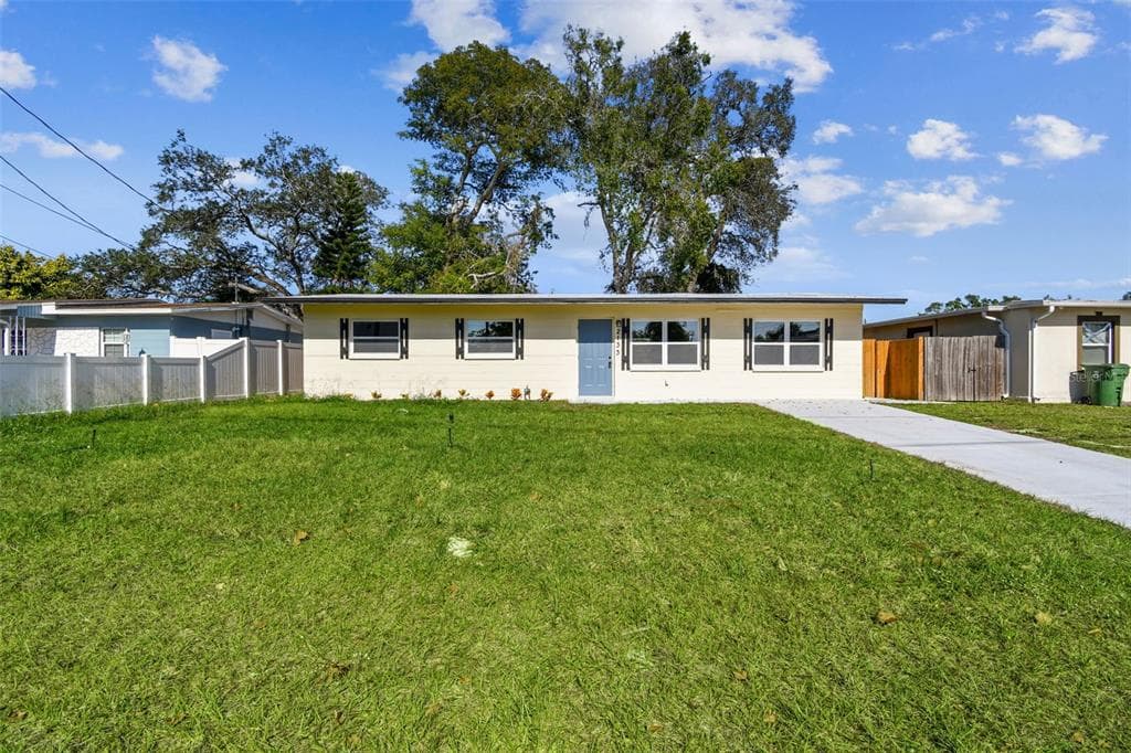 2133 W RAMBLA STREET TAMPA, FL 33612