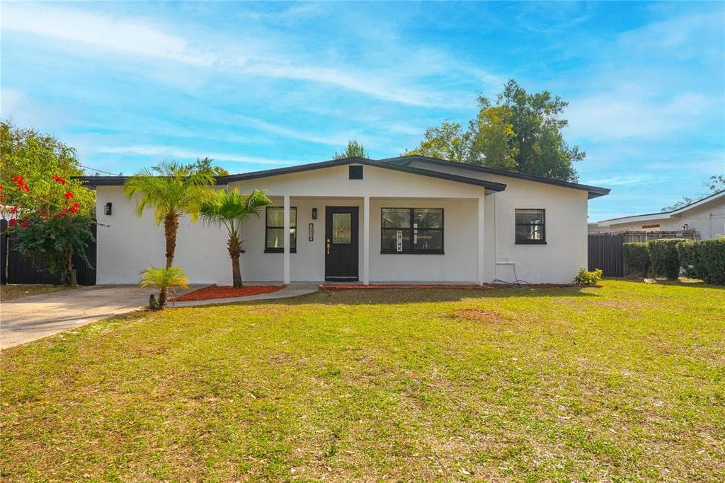 2118 W SEWAHA STREET TAMPA, FL 33612