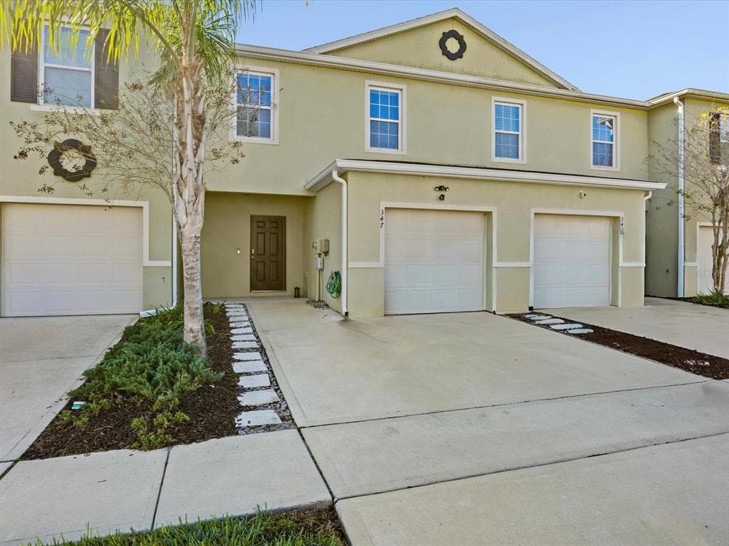 347 ARBOR LAKES DRIVE DAVENPORT, FL 33896