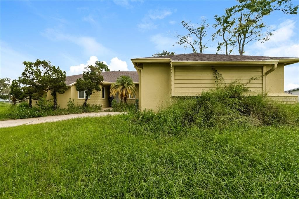 3223 LAKE TWYLO ROAD ORLANDO, FL 32817