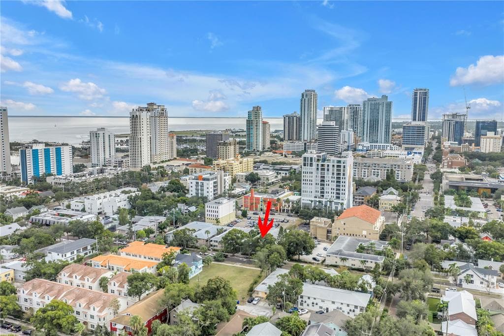 224 6TH AVENUE N UNIT 7