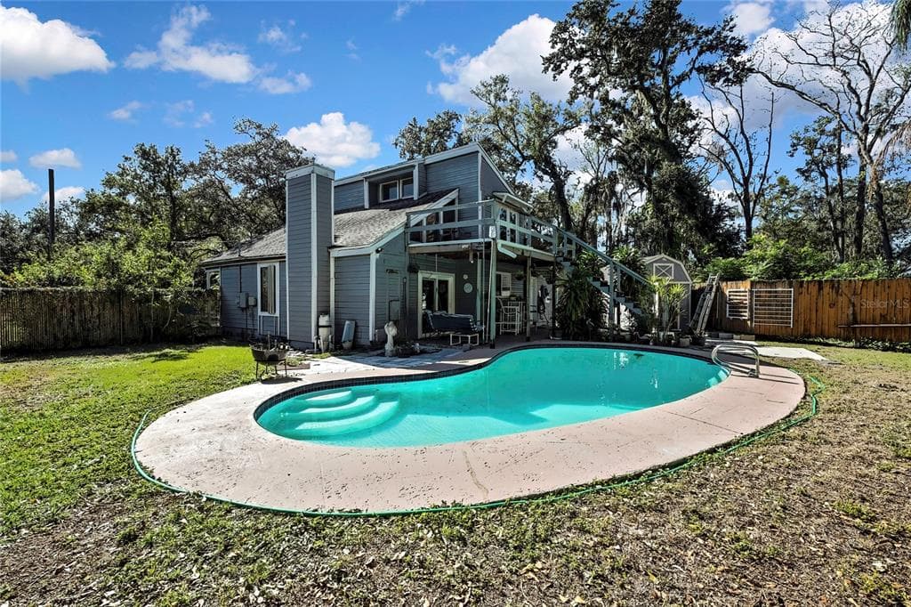 4712 E TEMPLE HEIGHTS ROAD TAMPA, FL 33617