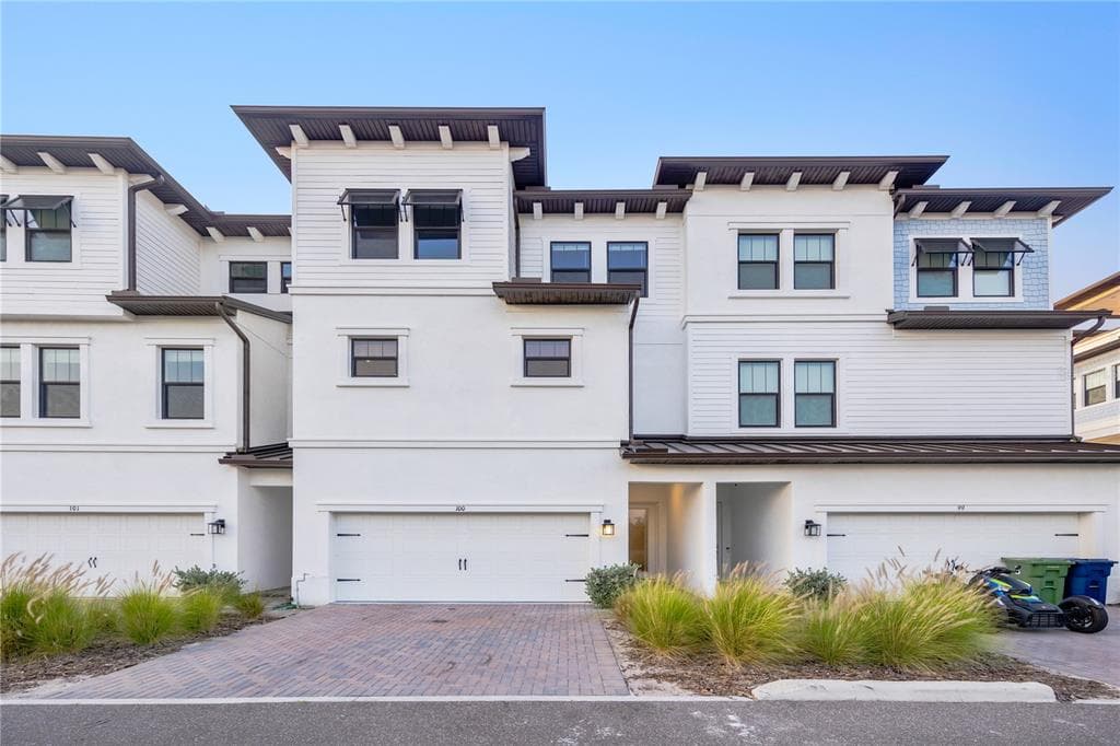 5351 BRIDGE STREET UNIT 100 TAMPA, FL 33611