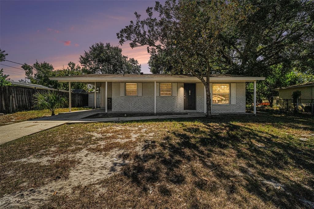 7719 DOWNING CIRCLE TAMPA, FL 33610