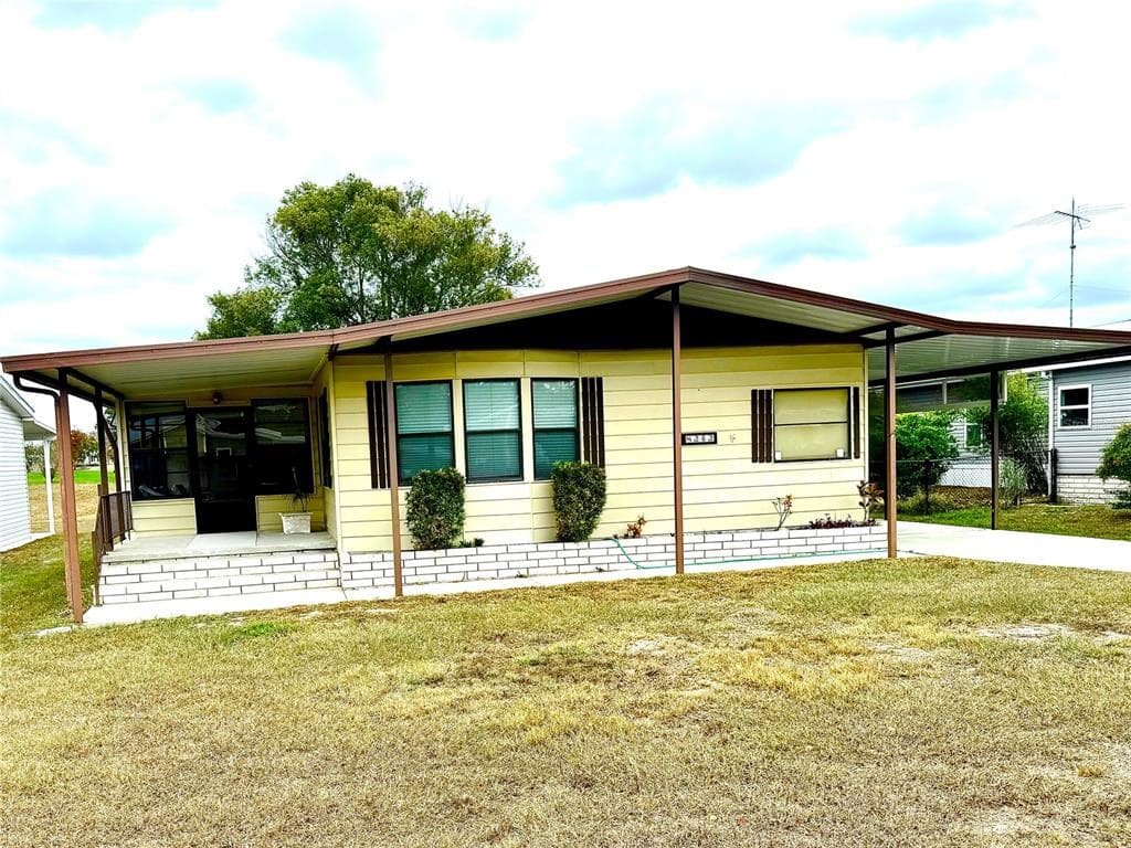 8242 FIESTA STREET BROOKSVILLE, FL 34613