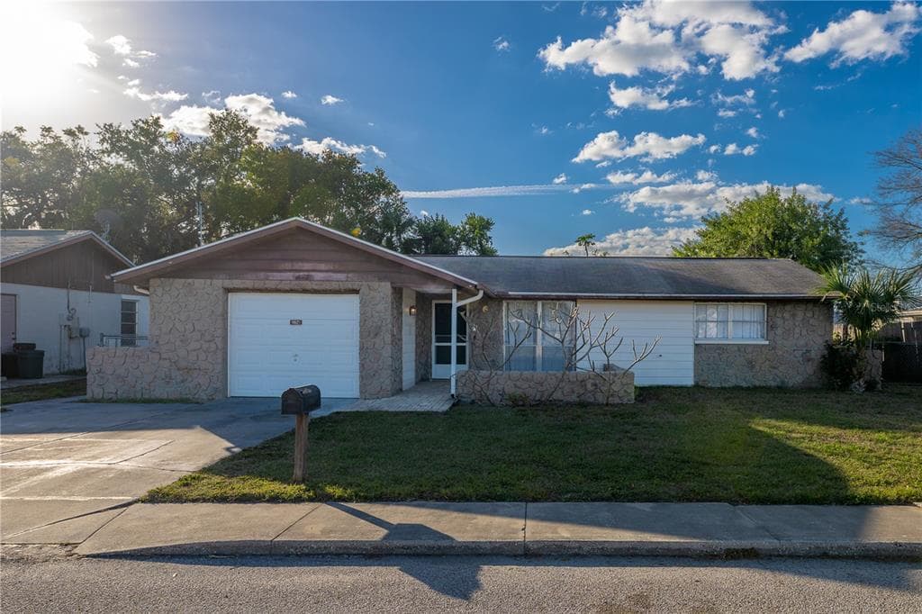 9821 EL CAMINO REAL AVENUE PORT RICHEY, FL 34668
