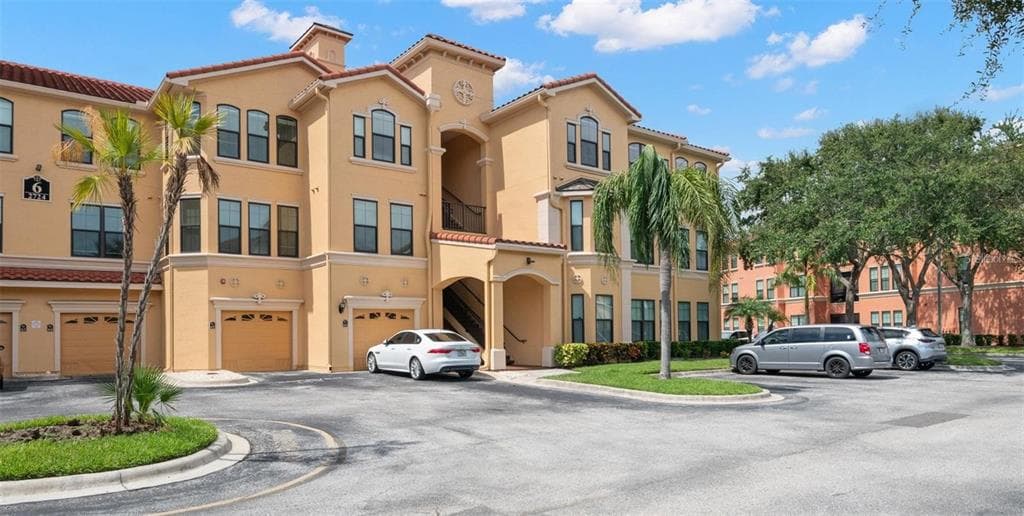 2724 VIA MURANO UNIT 622 CLEARWATER, FL 33764