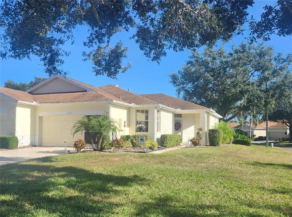 1033 RADISON AVENUE SUN CITY CENTER, FL 33573