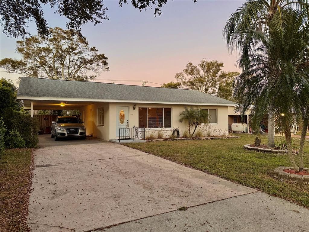 210 14TH AVENUE SW LARGO, FL 33770
