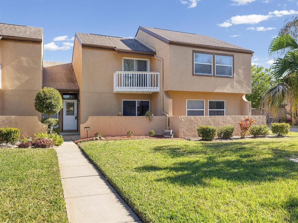 1829 CLEARBROOKE DRIVE CLEARWATER, FL 33760
