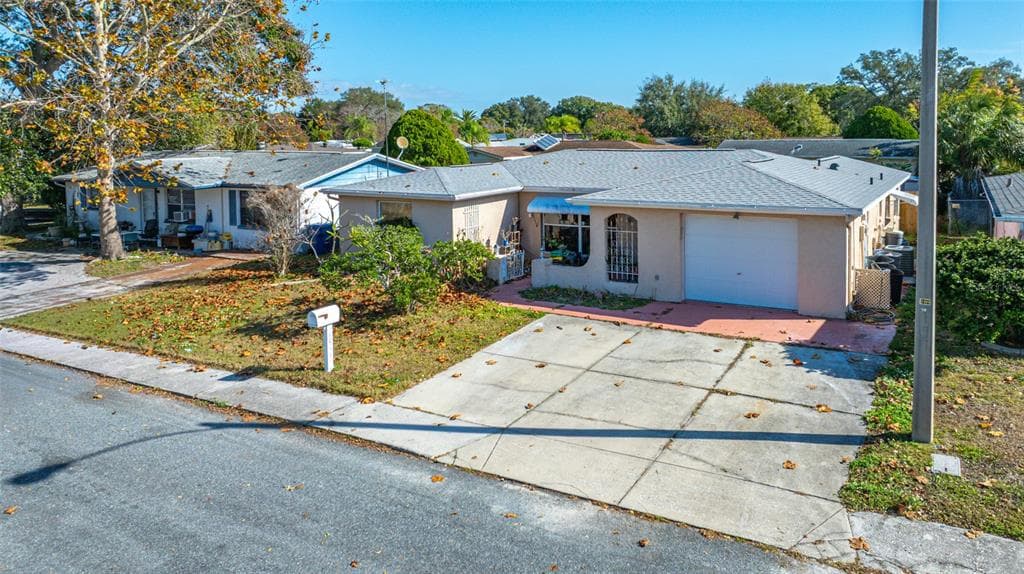 10038 BRUNSWICK LANE PORT RICHEY, FL 34668