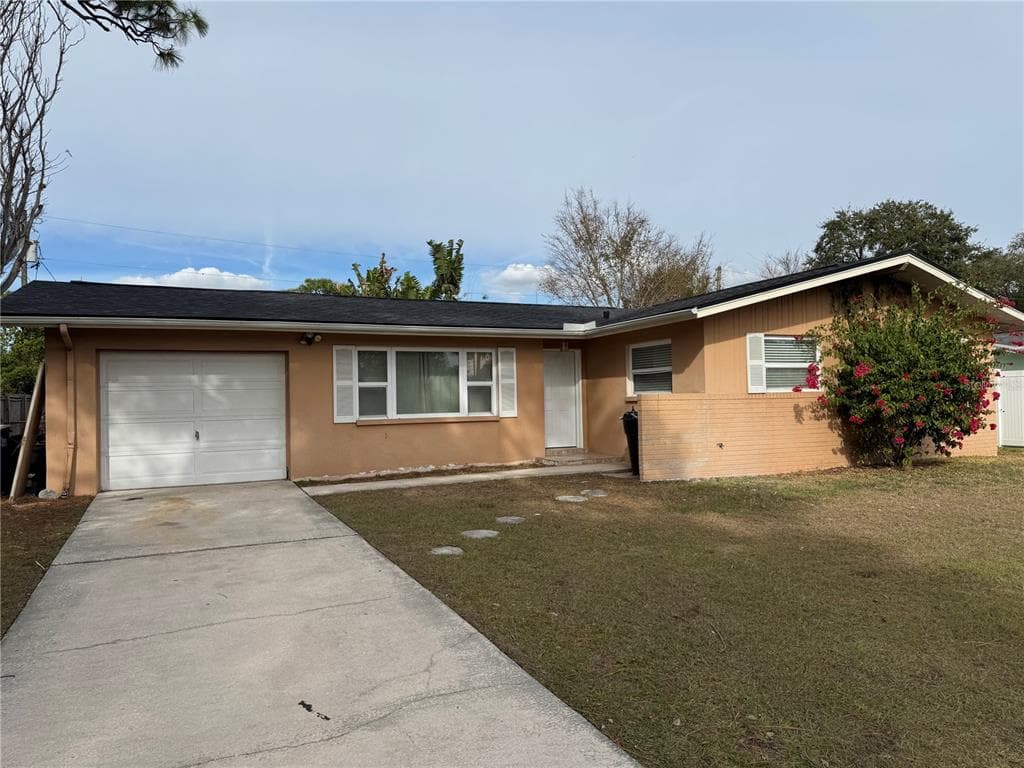 1764 THAMES STREET CLEARWATER, FL 33755