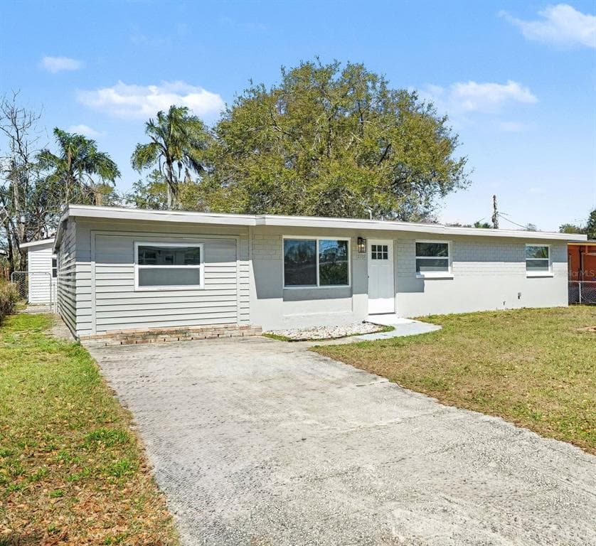 2162 BARCELONA DRIVE