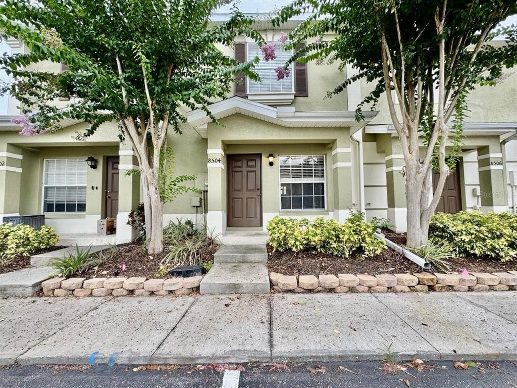 8504 BRUSHLEAF WAY TAMPA, FL 33647