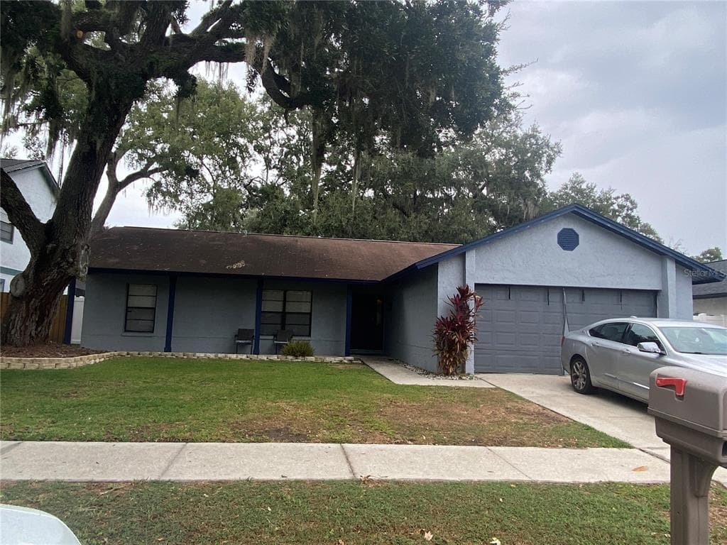 1918 BOW COURT VALRICO, FL 33594
