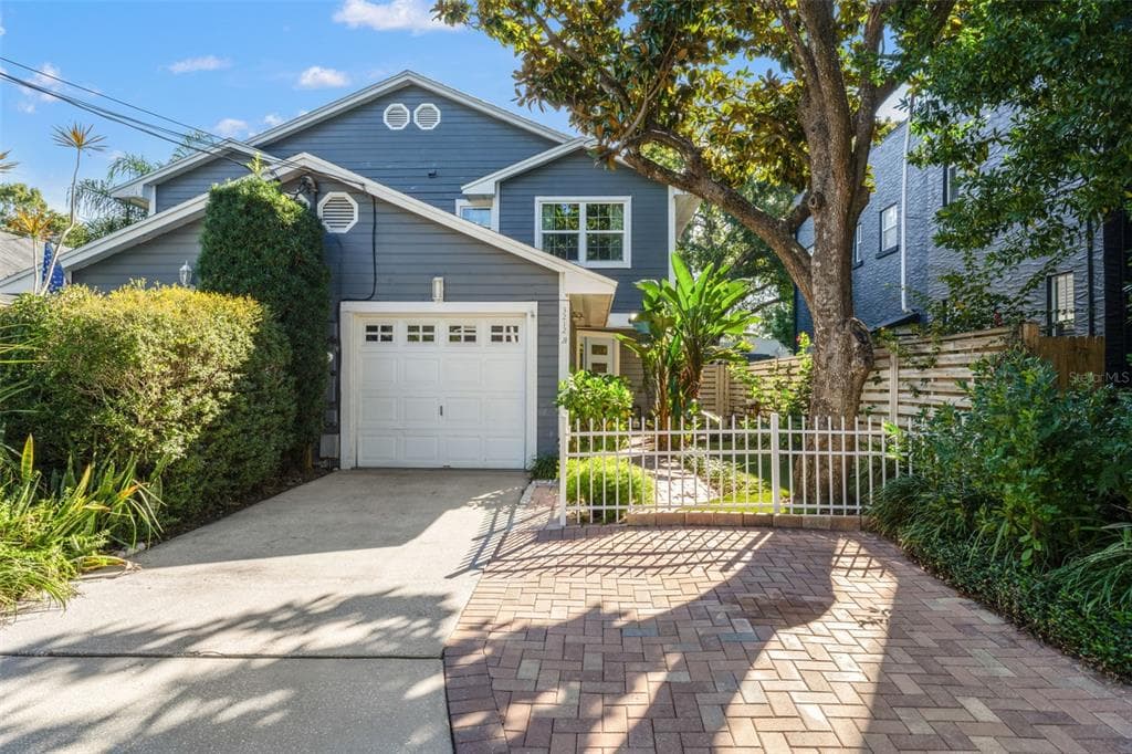 3212 W SANTIAGO, #B TAMPA, FL 33629