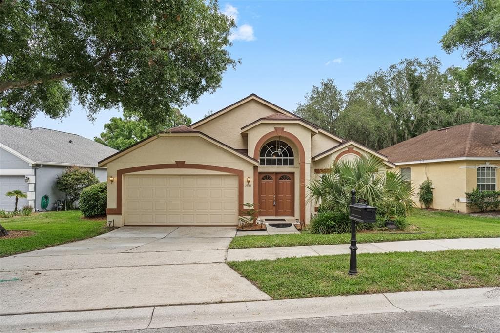 2955 SABEL OAK PLACE