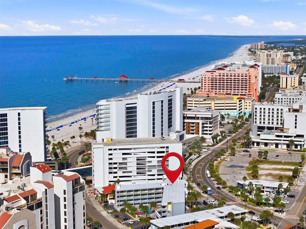 445 S GULFVIEW BOULEVARD UNIT 113 CLEARWATER BEACH, FL 33767