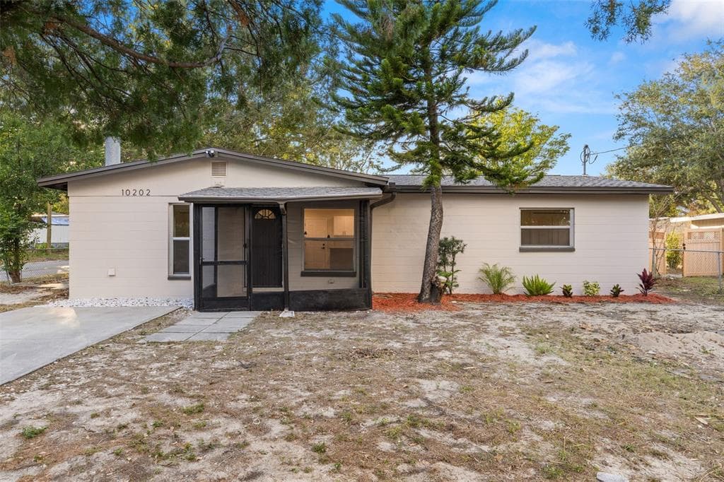 10202 N 25TH STREET TAMPA, FL 33612