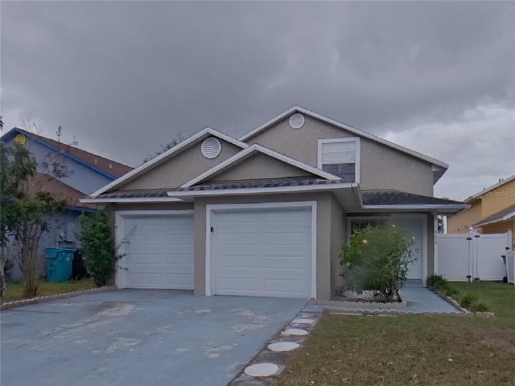 1930 BLUETS COURT ORLANDO, FL 32824