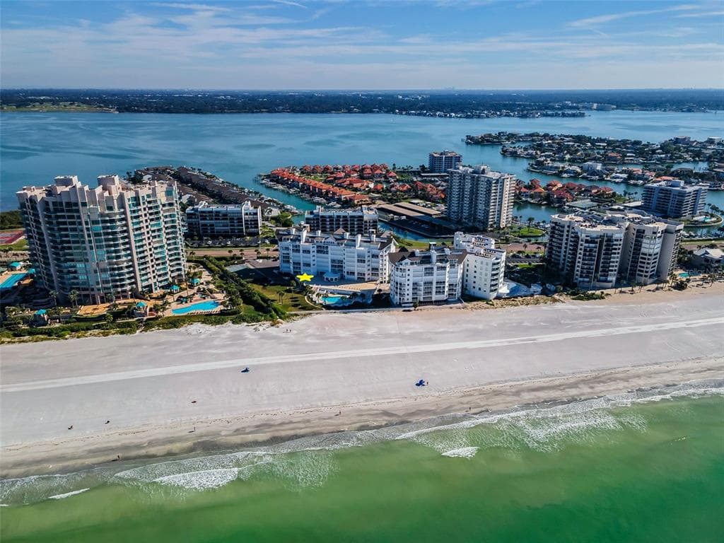1582 GULF BOULEVARD UNIT 1106