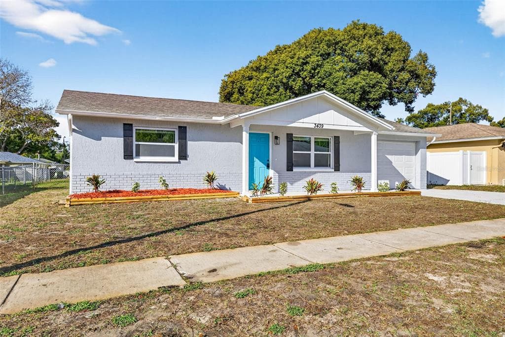 3439 PALOMA DRIVE HOLIDAY, FL 34690