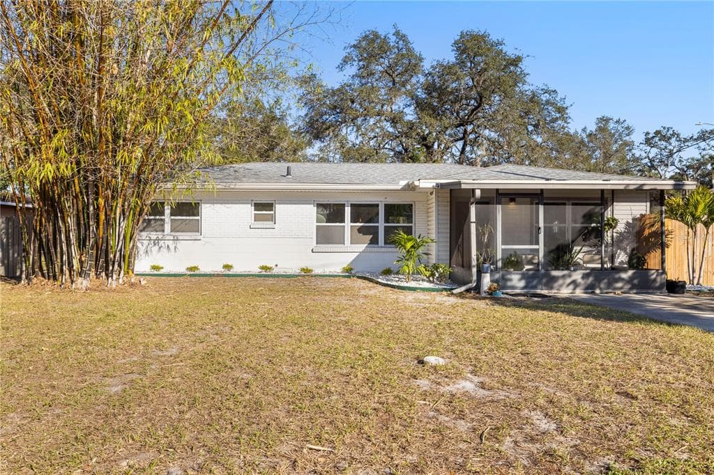 3018 E JEAN STREET TAMPA, FL 33610