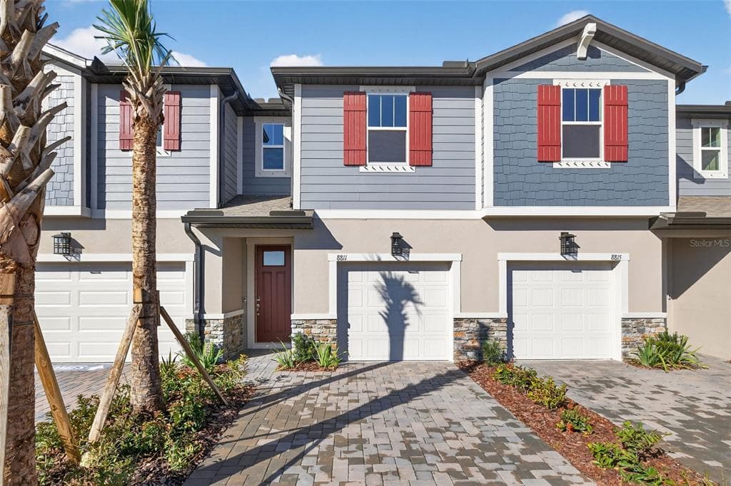 8811 GINKO RUN PARRISH, FL 34219