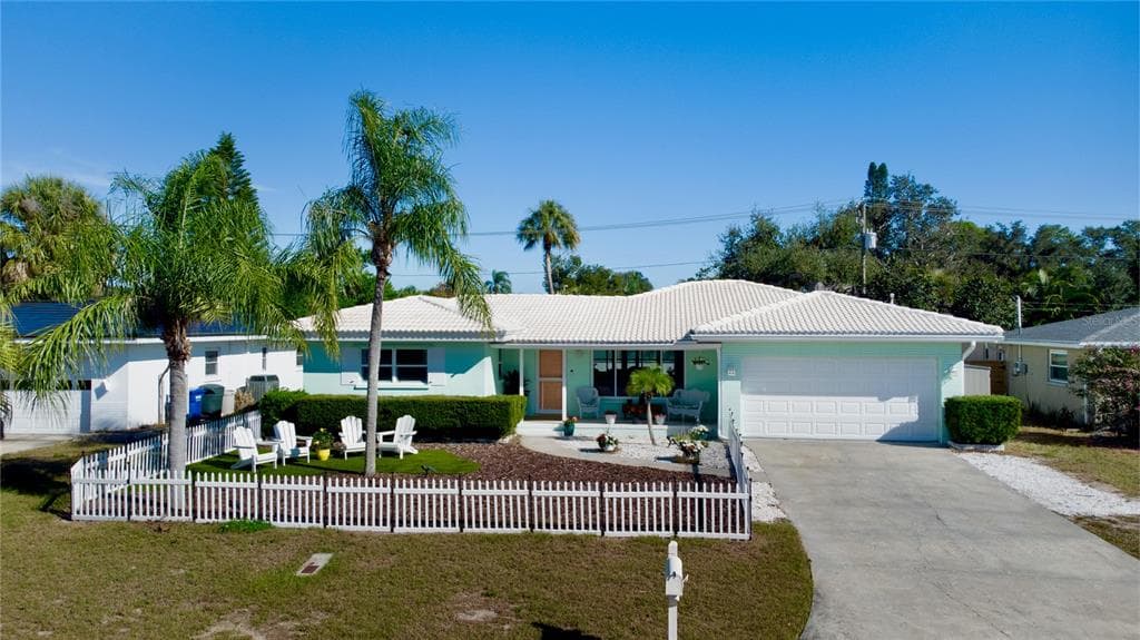 1551 SAN HELEN DRIVE DUNEDIN, FL 34698