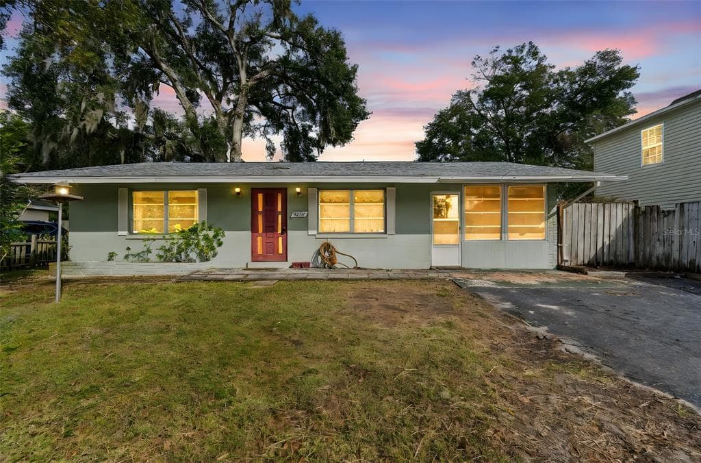 5854 9TH STREET ZEPHYRHILLS, FL 33542