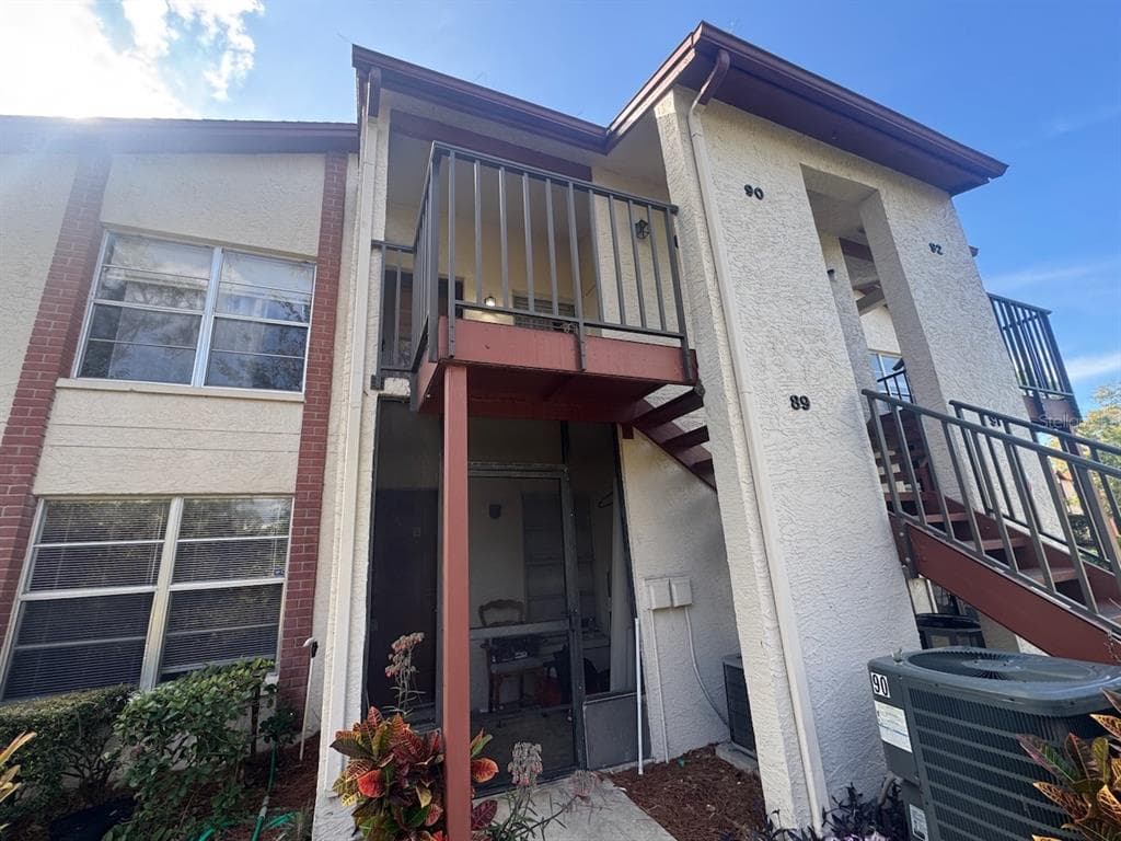 3455 COUNTRYSIDE BOULEVARD UNIT 90 CLEARWATER, FL 33761