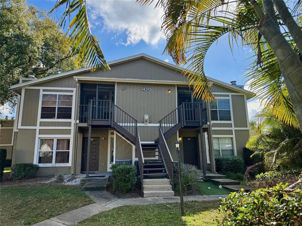 14313 HANGING MOSS CIRCLE UNIT 201 TAMPA, FL 33613