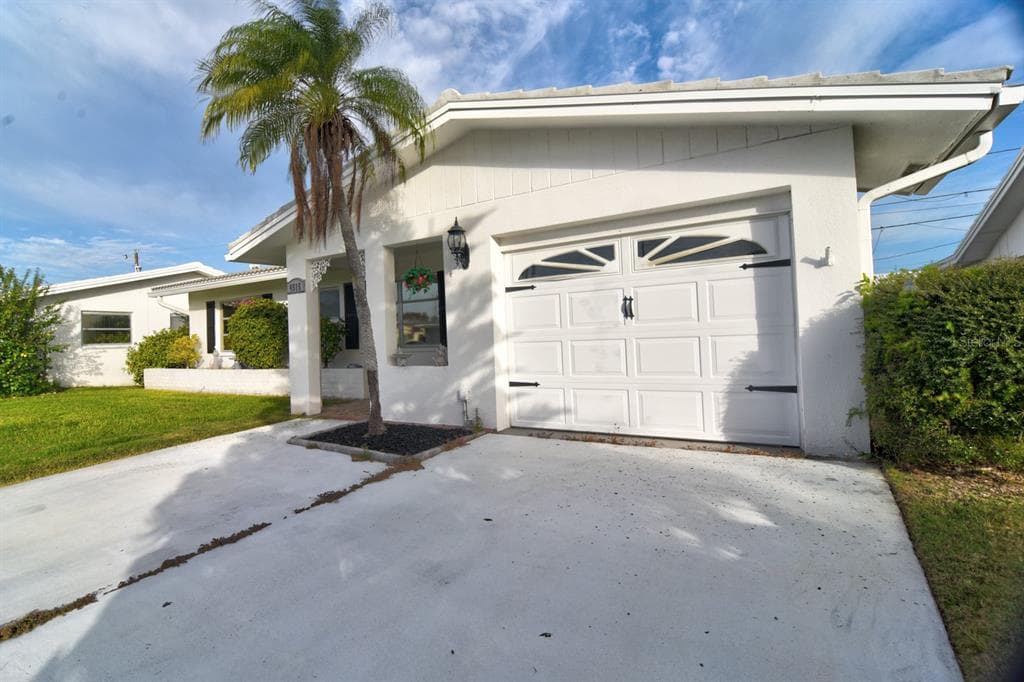 4515 99TH AVENUE N PINELLAS PARK, FL 33782