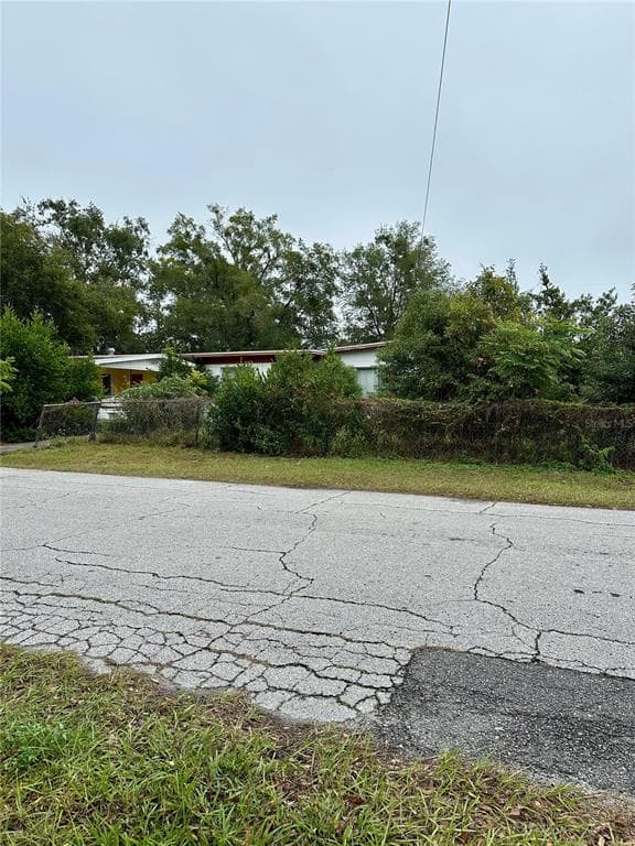 1300 MORNINGSIDE STREET MOUNT DORA, FL 32757