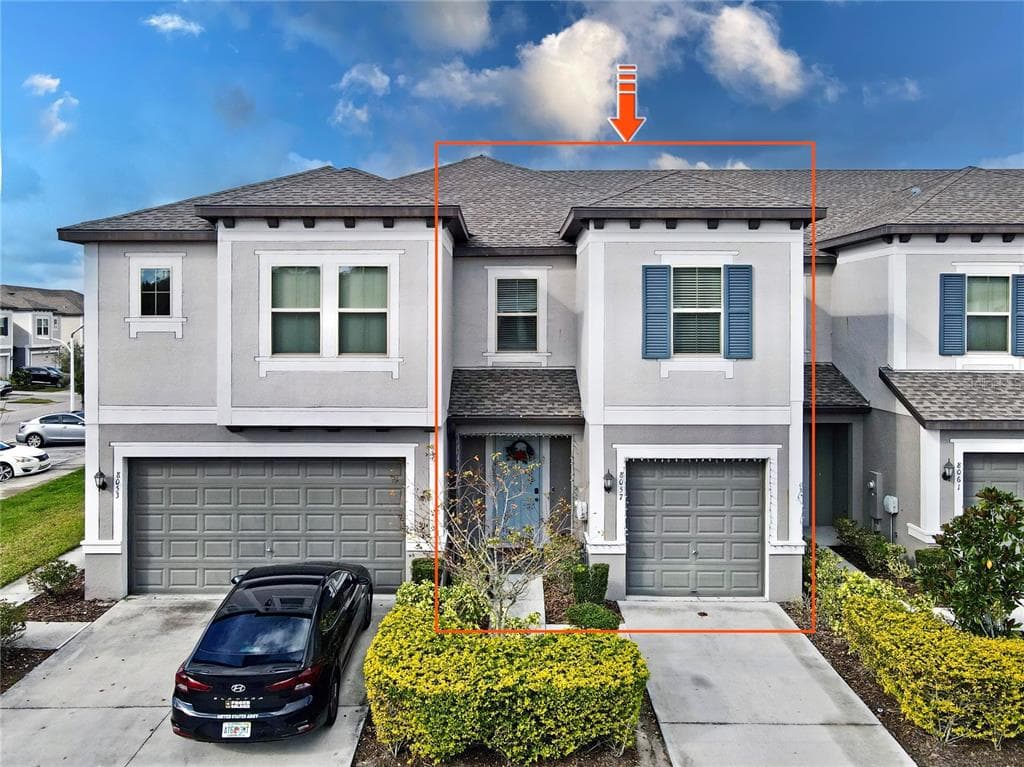 8057 ROLLING SHELL TRAIL WESLEY CHAPEL, FL 33545