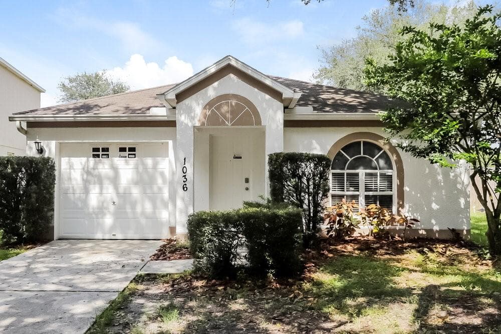 1036 LAKE SHORE RANCH DRIVE SEFFNER, FL 33584